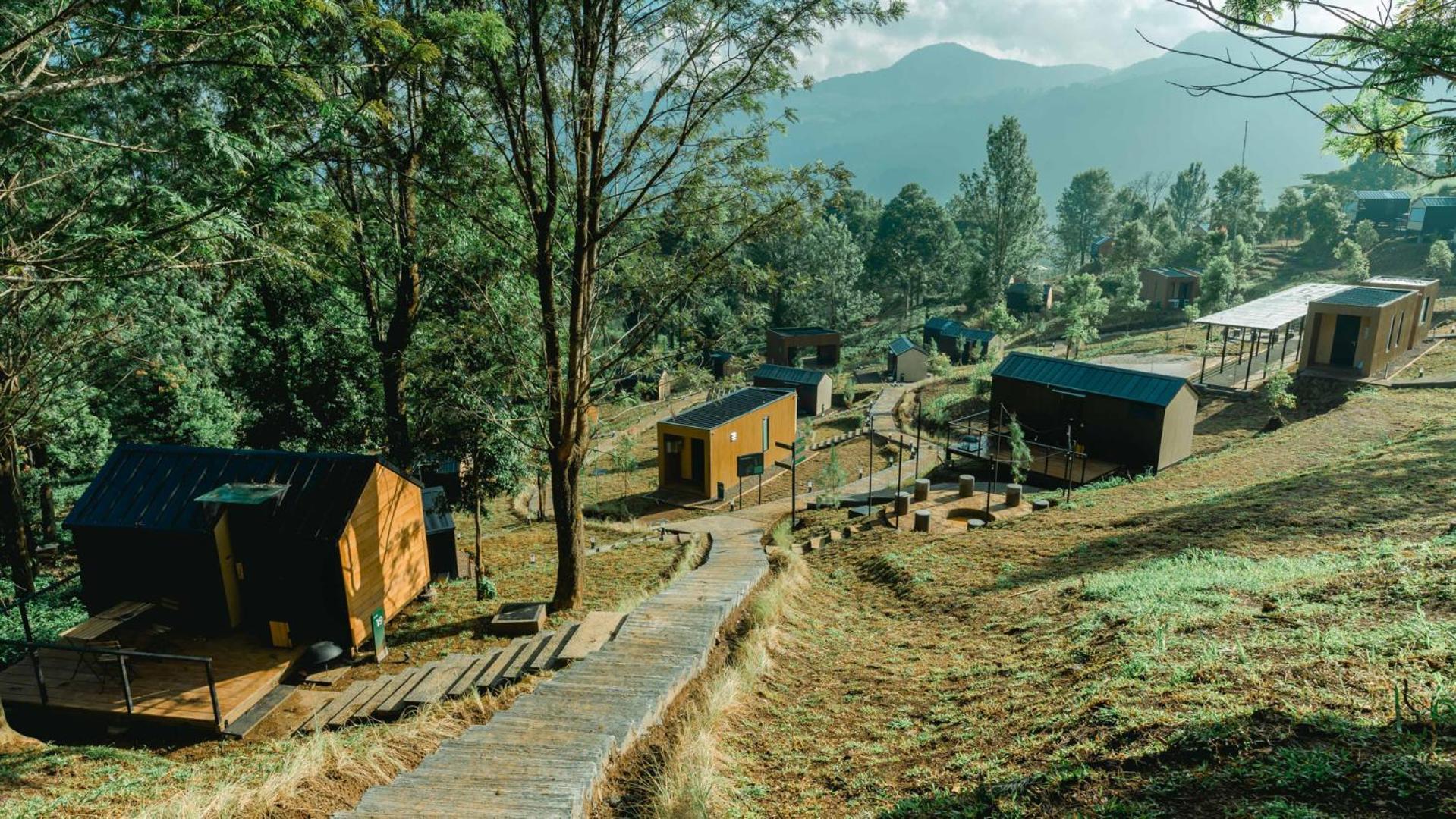 Bobocabin Gunung Mas, Puncak Hotel Tagalbato Екстериор снимка